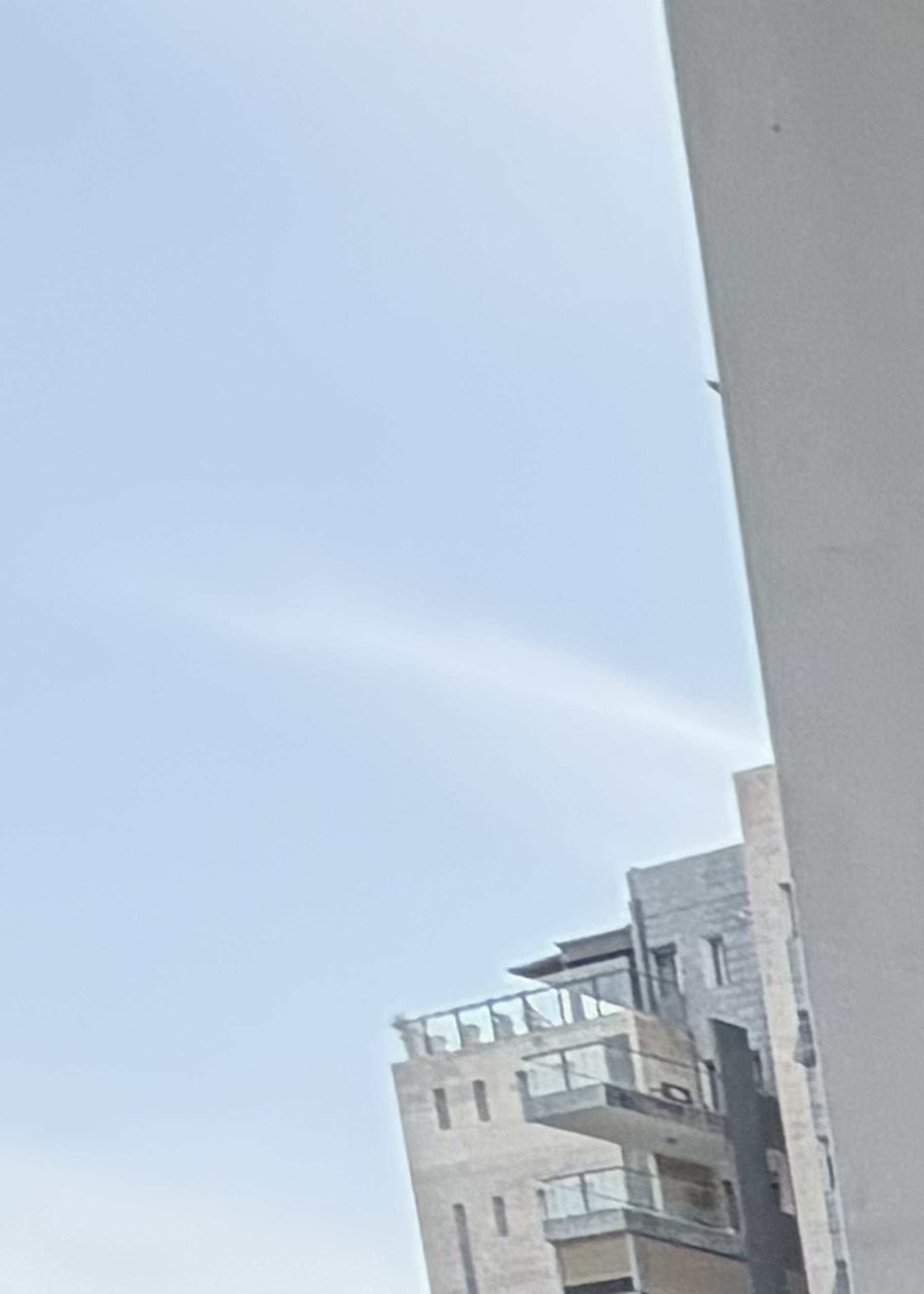 מטבח חוץ מודרני — וילה בראש העין · ראש העין · 06